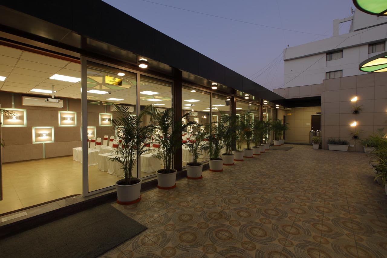 Hotel O Ellis アーメダバード エクステリア 写真